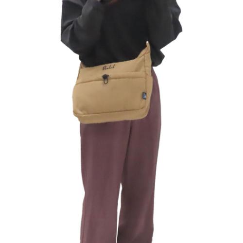 Reebok リーボック ショルダーバッグ ヨコショルダー スポーツブランド 斜め掛けかばん グッズ