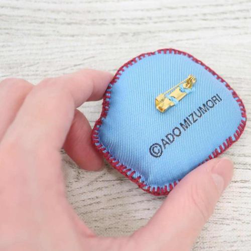 水森亜土 バッジ ジャガードブローチ カオ2 キャラクター グッズ メール便可