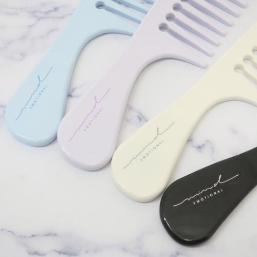 ヘアブラシ マグネット付きトリートメントコーム 櫛 グッズ メール便可