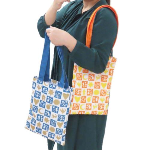 ムーミン 手提げかばん トートバッグ MOOMIN 80th スクエア オレンジ ブルー 北欧 キャラクター グッズ メール便可