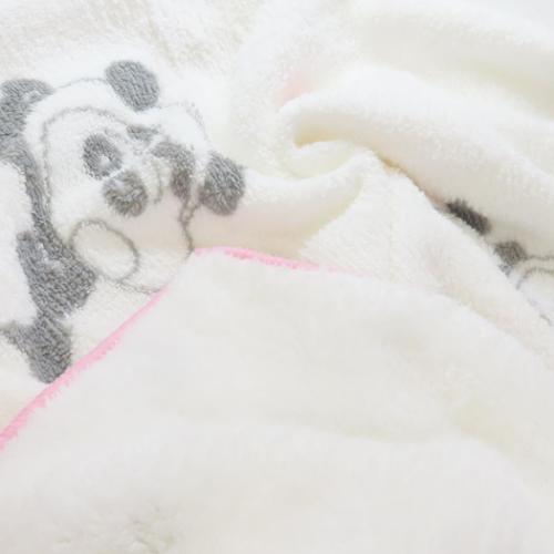 クレヨンしんちゃん 速乾フェイスタオル ファストドライフェイスタオル パンダコスプレしんちゃん＆シロ アニメキャラクター グッズ