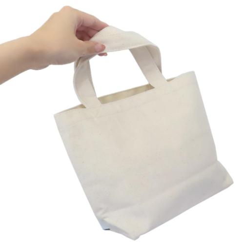 クレヨンしんちゃん ランチバッグ マチ付バッグ トリオ ちらし アニメキャラクター グッズ メール便可