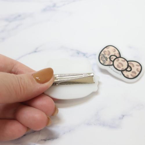 ハローキティ ヘアアクセ マットヘアクリップ ギャルキティ ブラウン サンリオ キャラクター グッズ メール便可