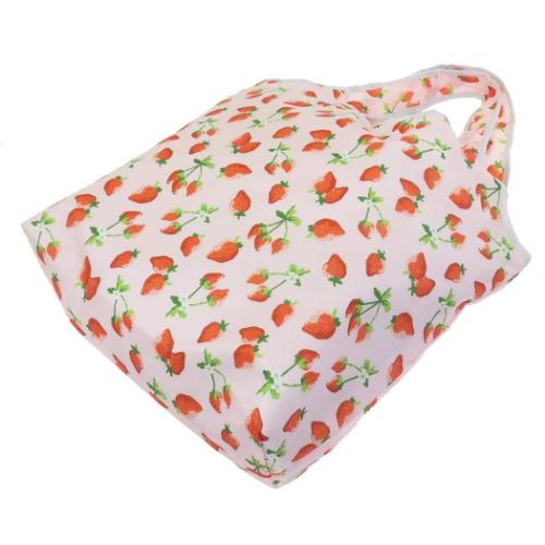 ショッピングバッグ かるい保冷エコバッグ いちごPK コンパクト 保温 グッズ メール便可