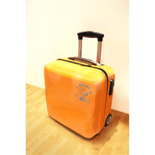 スヌーピー ビッグステッカー エンブレムステッカー お座り ピーナッツ キャラクター グッズ メール便可