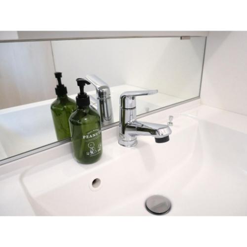 スヌーピー 詰め替えボトル ソープディスペンサー グリーン ピーナッツ キャラクター グッズ