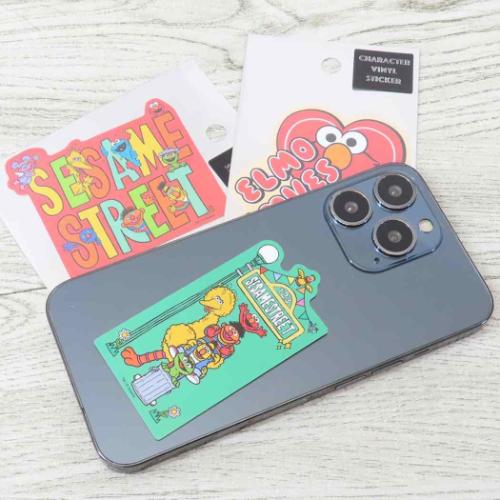 セサミストリート ダイカットシール キャラクターステッカー ロゴ ひょっこり キャラクター グッズ メール便可
