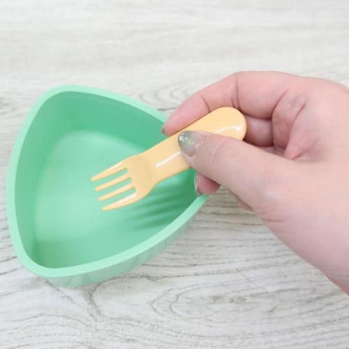 スヌーピー お弁当箱 抗菌三角おにぎりランチボックス2段 500ml おにぎり ピーナッツ キャラクター グッズ