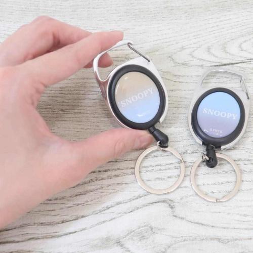 スヌーピー リール付きキーホルダー メタリール グラデ ジョークール ピーナッツ キャラクター グッズ メール便可