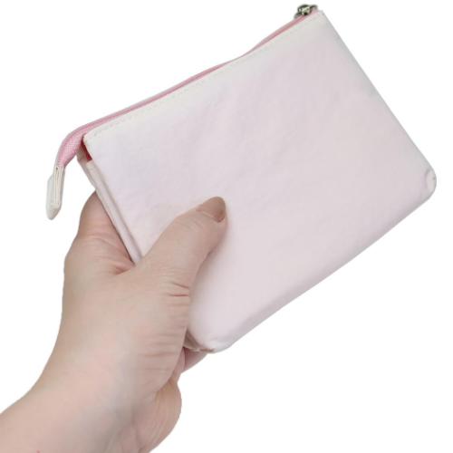 ハローキティ コスメポーチ 3ポケットポーチ フェイス サンリオ キャラクター グッズ メール便可