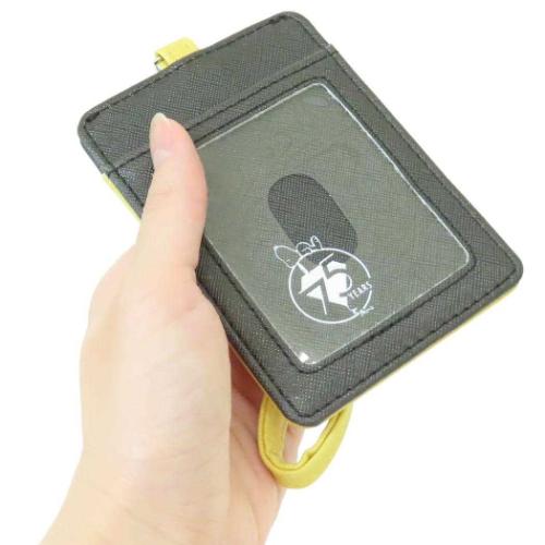 スヌーピー 定期入れ リール付きパスケース ピーナッツ キャラクター グッズ メール便可