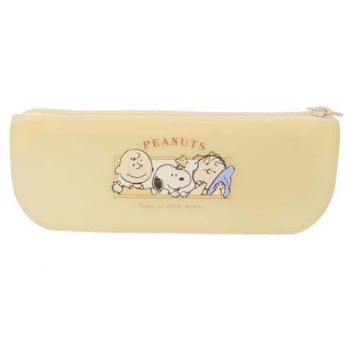 スヌーピー ペンポーチ SOFUTTO シリコーンマルチケース フレンズ ピーナッツ キャラクター グッズ メール便可