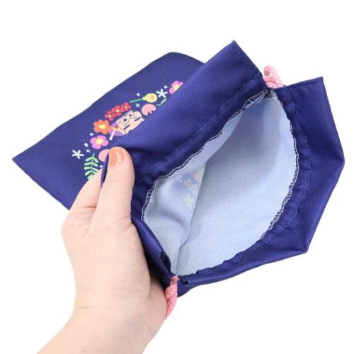 クレヨンしんちゃん 巾着袋 トラベル巾着 フラワー ネイビー アニメキャラクター グッズ メール便可