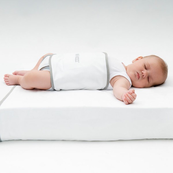 ベビー赤ちゃん安全対策寝返り寝具うつぶせ寝防止ベルトスヌーズホワイトsnoozzz
