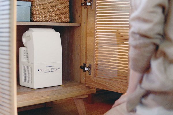 ふとん乾燥機布団乾燥機ふとん乾燥機rfua10RFUA10簡単スピード乾燥コンパクトスマートドライ生活家電家電象印ZOJIRUSHI象印マホービン象印ふとん乾燥機 