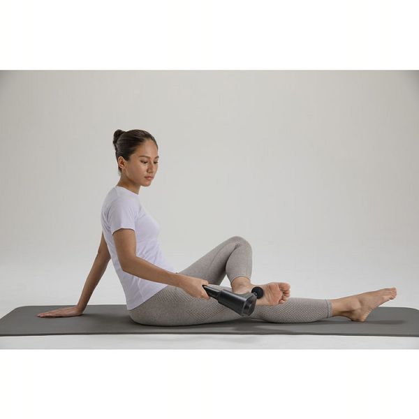 スライヴTHRIVEマッサージャーマッサージ器ガン首肩リリース足ハンディマッサージハンディハンディマッサージャーブラック 