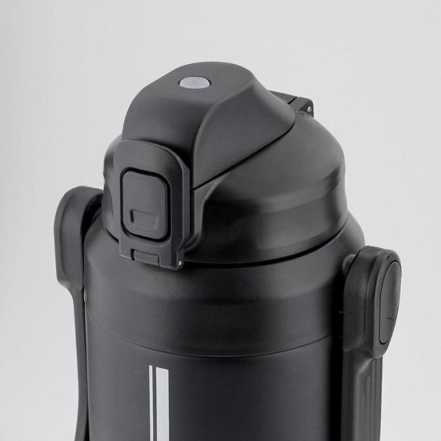 スポーツボトル夏キャンプ大容量洗いやすい飲みやすい直飲みハンドル付きワンタッチオープンお手入れ簡単ベストコダブルステンレススポーツジャグ水筒2.2L保冷専用ベストコ 