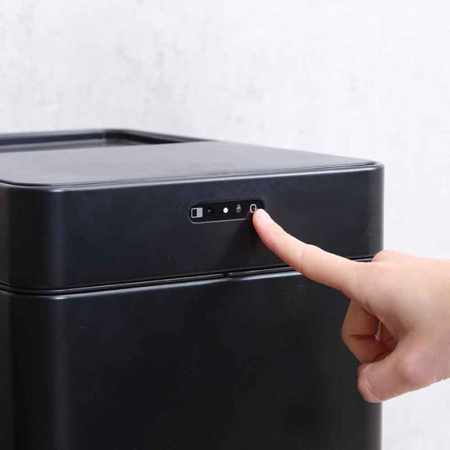 ゴミ箱除菌消臭自動開閉ダストボックススリム45リットルセンサー式黒白蓋付き除菌消臭センサーダストボックス45L 