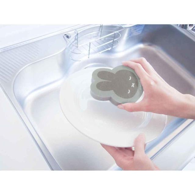 ミッフィーかわいい不織布スポンジオカトーキッチンスポンジmiffyミッフィー　不織布スポンジ４Ｐセット 