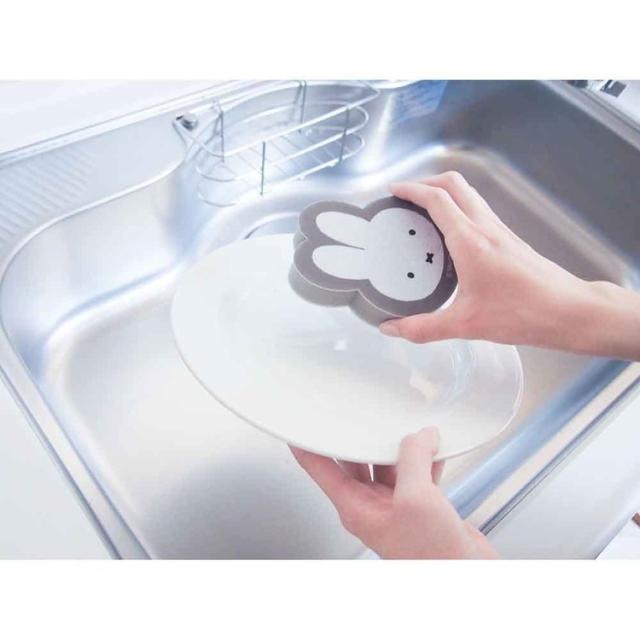 ミッフィーかわいい不織布スポンジオカトーキッチンスポンジmiffyミッフィー　不織布スポンジ４Ｐセット 