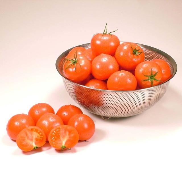 トマト北海道産地直送旬フルーツ野菜ギフト糖度【倉庫登録】下川町産フルーツトマト1箱(8〜15玉)