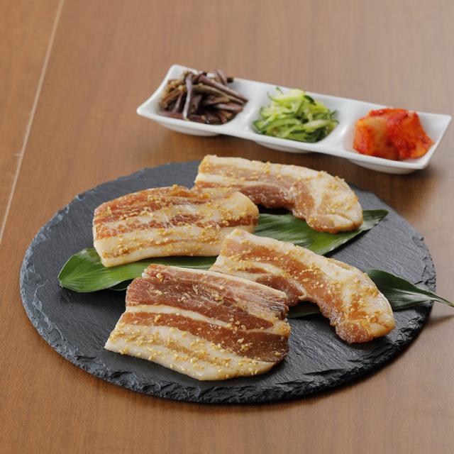 焼肉大貫豚カルビ焼肉セット冷凍タレお取り寄せ贈答用グルメ国産豚焼肉大貫国産豚カルビ絶品ダレ焼肉130g×8新宿　大貫 