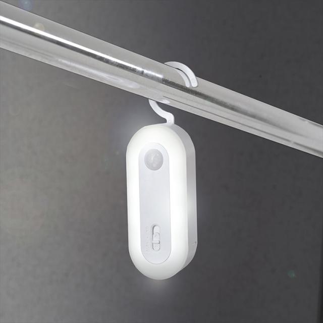 ナイトライトセンサーライト人感センサー明暗センサーLED乾電池式フック付き乾電池式人感明暗ナイトライト