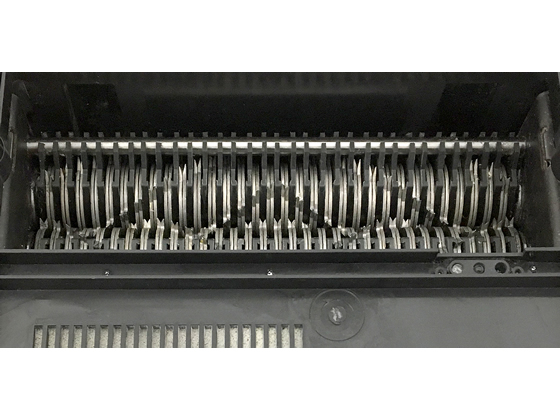 新作入荷SALE アスカ/クロスカットシュレッダー/S68DMの通販はau ココデカウ au PAY マーケット店|商品ロットナンバー:342193265 PAY マーケット - 再入荷即納