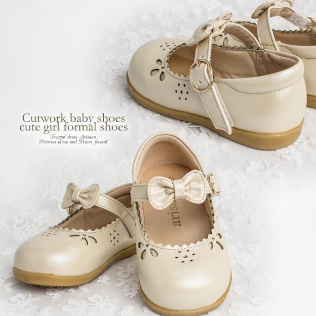 ベビーシューズ