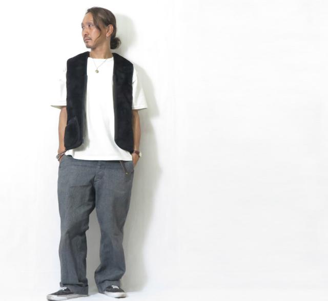 Barbour フロントジップ ファー ライナー ベスト レギュラーフィット MLI0004