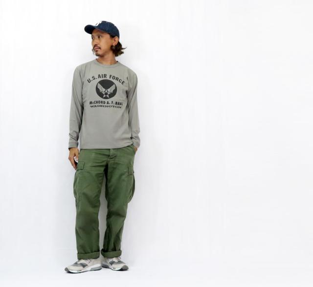 バズリクソンズ BUZZ RICKSON'S 長袖 Tシャツ プリント "U.S. AIR FORCE  McCHORD A.F.BASE" MADE IN USA BR69626【2025年秋冬新作】
