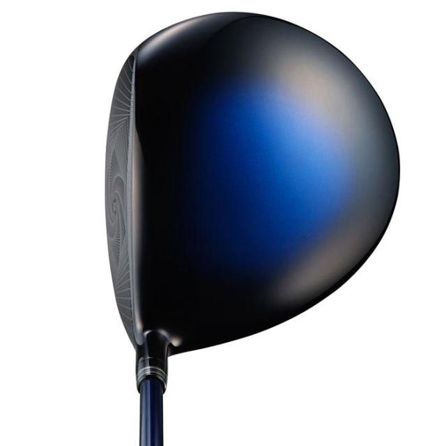 美とエネルギーを融合するチタン・モノコックボディ