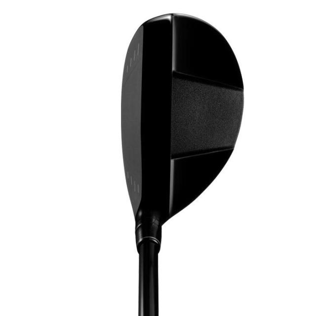 ヘッド厚を薄く、クラウンを落としたシャロー形状