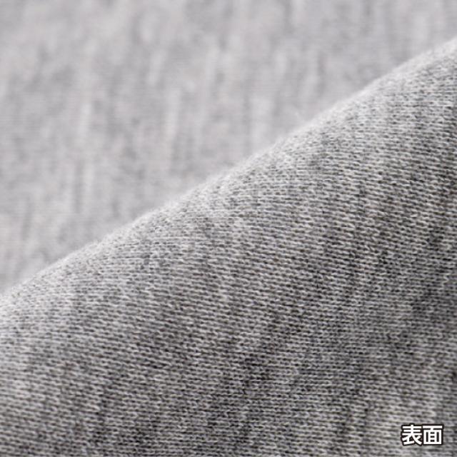 ジップパーカー