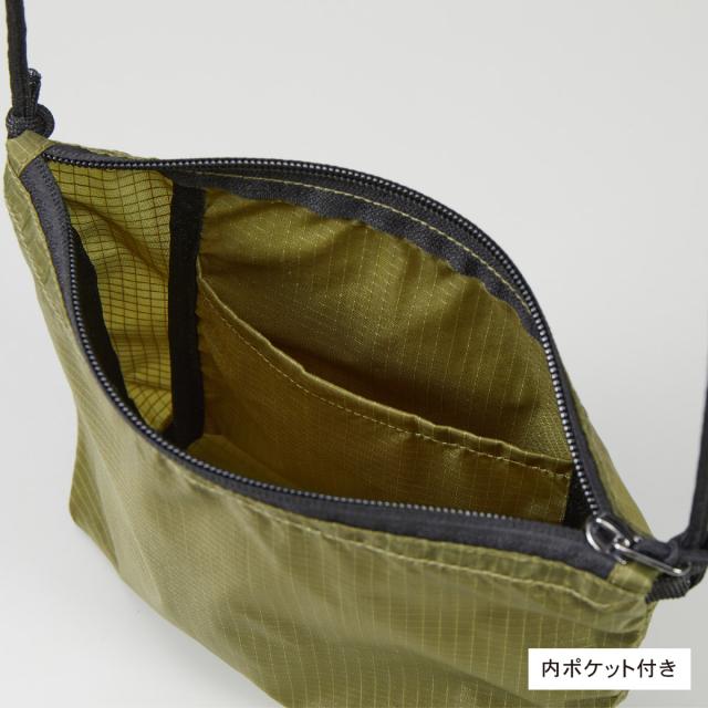 ライトナイロンリップストップサコッシュ