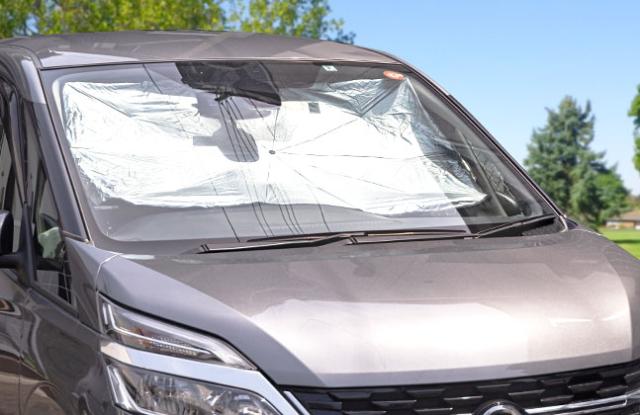 傘型,折りたたみ式,サンシェード,日除け,日よけ,UVカット,フロントガラス,車用,紫外線対策,傘式,コンパクト,小型,フロントカバー