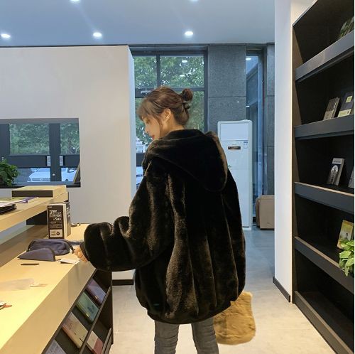 について 全2色 あったか ナチュラル シンプル 無地 大人かの通販はau PAY マーケット - URUBEI(ウルベイ) au PAY マー レディース アウター コート ボア素材 トレンド 定番 もこもこ ふわふわ ぬくぬく 防寒 マーケット