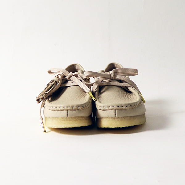 極美品⭐︎CLARKS ORIGINALS ワラビー【ベージュ】 Clarks〉Wallabee / Beige Leather (Womens)｜UP NORTH ONLINE STORE
