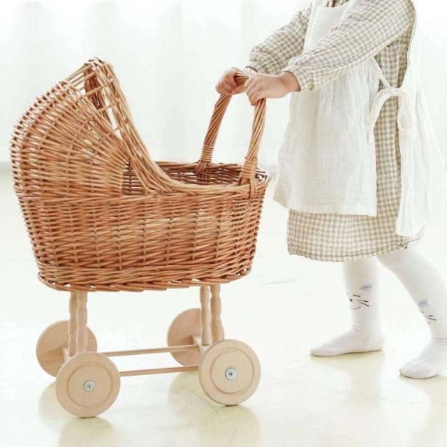 ［新品未使用］籐　ラタン製　乳母車　ベビーカー　ベビーバスケット　ベビーベッド ラタン風ベビーカー 乳母車 おもちゃ ベビーカート ままごと