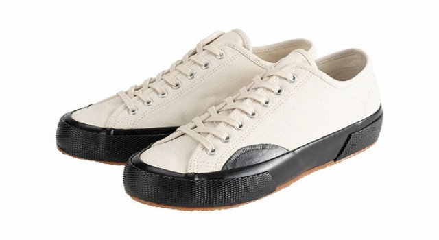ッドストッ SUPERGA/スペルガ CARRARA A10 S111XGWの通販はau PAY マーケット - ムラウチドットコム|商品ロットナンバー:490058583 D-27 VIETNAM CANBAS スニーカー 25.0〜25.5cm のライトウ