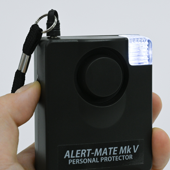 商品名
パーソナルアラーム AJ-9400