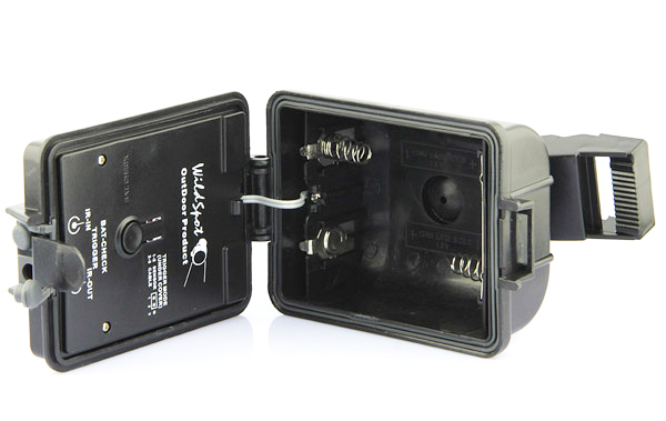 850nm可視赤外線投光機IR-810W