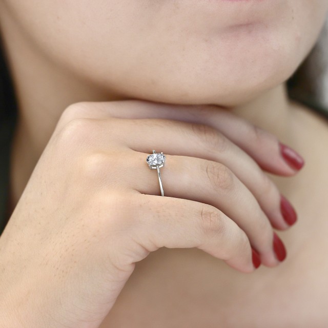 数量限定安い 指輪 ソリティア プレゼント 女性 彼女 誕生日の通販はau PAY マーケット - Gem Stone King ジュエリー専門店| リング レディース ジルコニア 10金 ホワイトゴールド(K10) 一粒 CZ 大粒 シンプル 細身 定番最新作