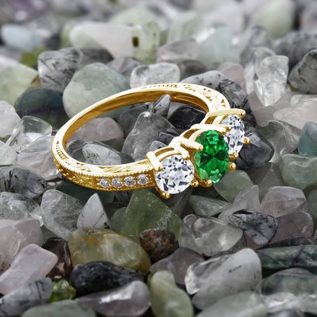 ンビネーシ 指輪 リーフ 細工 派手 の通販はau PAY マーケット - Gem Stone King ジュエリー専門店 リング レディース 1.72カラット ナノエメラルド 天然 トパーズ シルバー925 イエローゴールドコーティング 3連 デザイナー