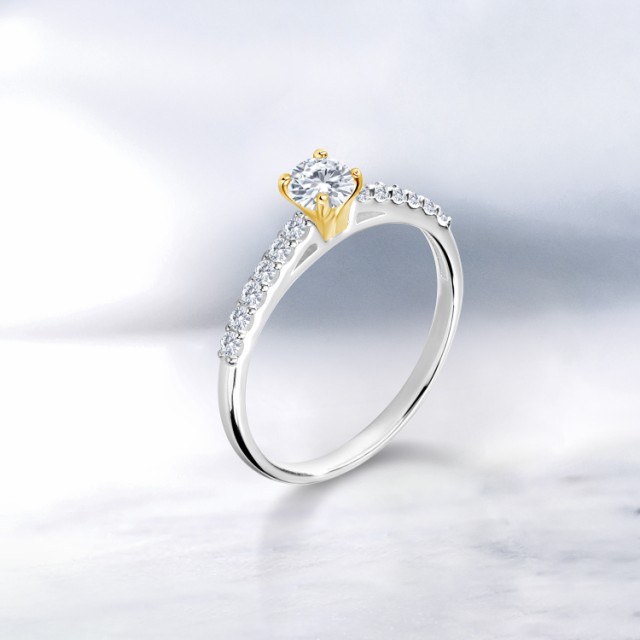 ロットナン 指輪 ツートンゴールド(K10) 一粒 パヴェ モアッの通販はau PAY マーケット - Gem Stone King ジュエリー専門店|商品ロッ リング レディース 0.36カラット Forever Classic モアサナイト Charles & Colvard 10金 にもおすす