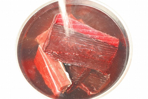 まぐろ血合い 血抜き２