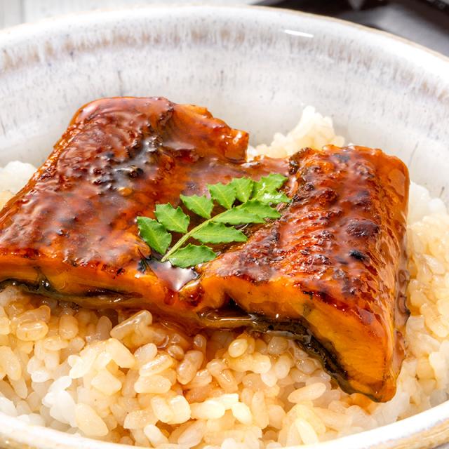 うなぎ蒲焼き アップ1