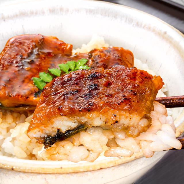 うなぎ蒲焼き長焼きアップ