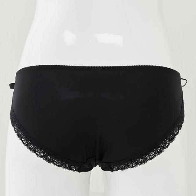 エタンセルショーツ