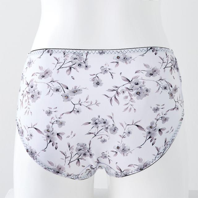 エセンシアールハイライズ